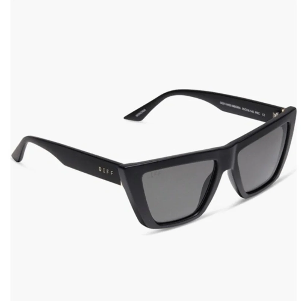 DIFF Eyewear Vinona Sunglasses, 100% UV protection, Black, Retro‎ Chic, NWT